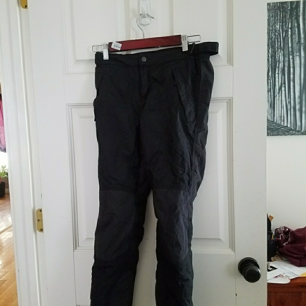 Children's place snow pants size xl?